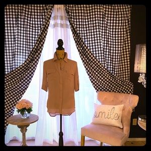 Woman’s NWOT professional mauve button down top